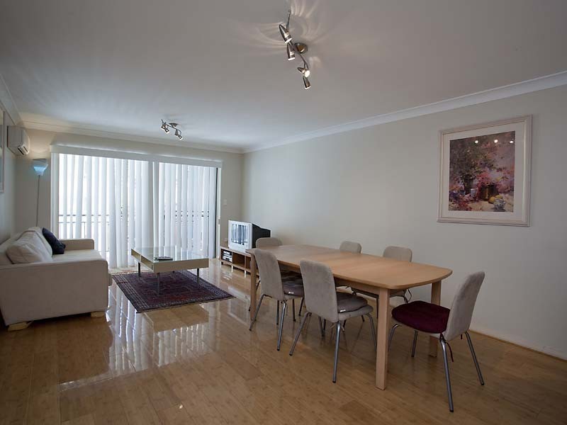 18/55 Wellington Street, East Perth WA 6004