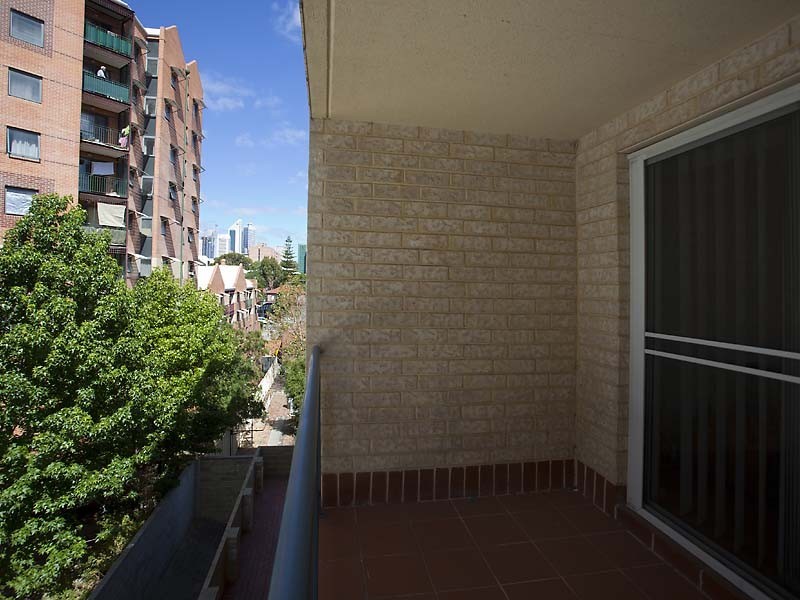 18/55 Wellington Street, East Perth WA 6004