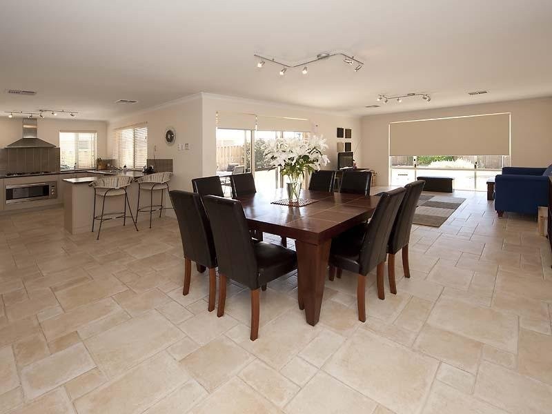 9 Longview Way, The Vines WA 6069