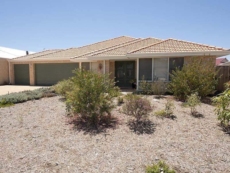 9 Longview Way, The Vines WA 6069