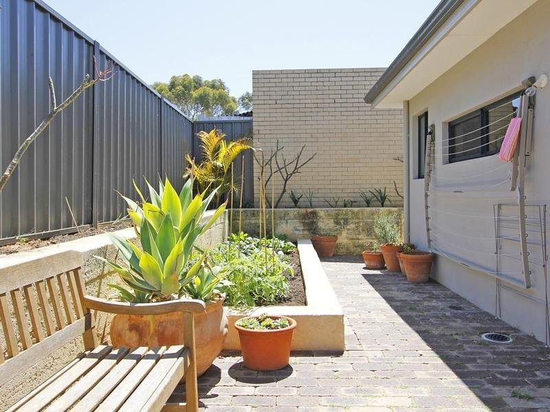 18 Rosetta Street, Bassendean WA 6054