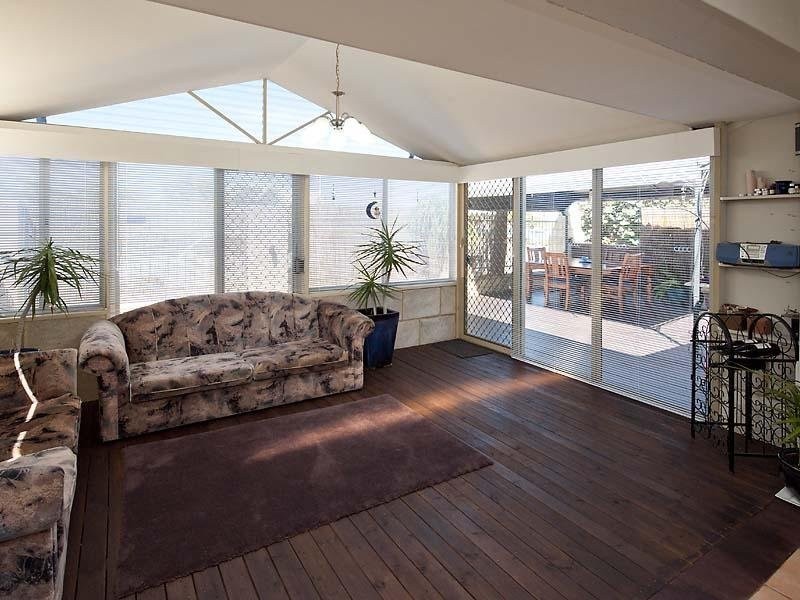 2/1 Waterside Drive, Dudley Park WA 6210