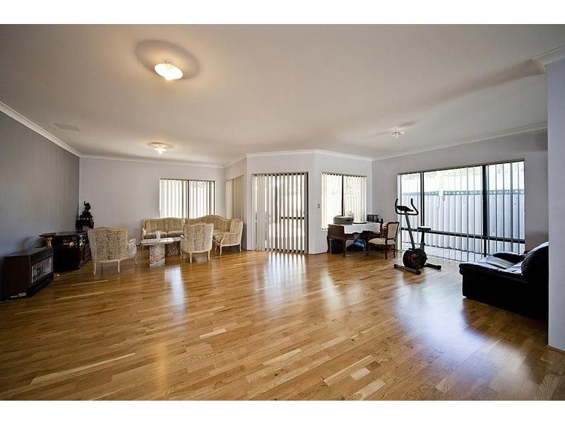 86A Williamson Ave, Belmont WA 6104