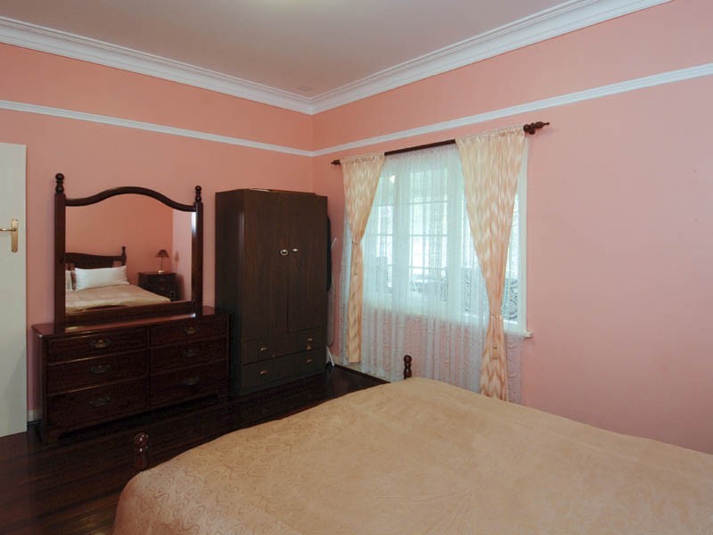 20 Green Street, Joondanna WA 6060