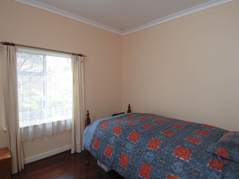 20 Green Street, Joondanna WA 6060