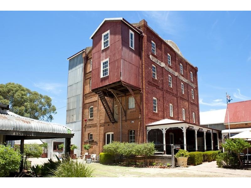 10 Henrietta Street, York WA 6302