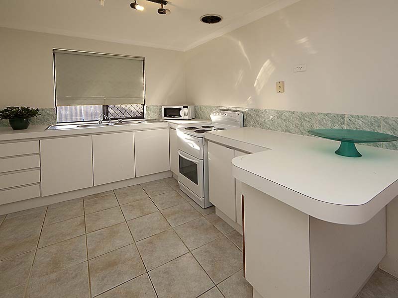 2/55 Durban Street, Belmont WA 6104