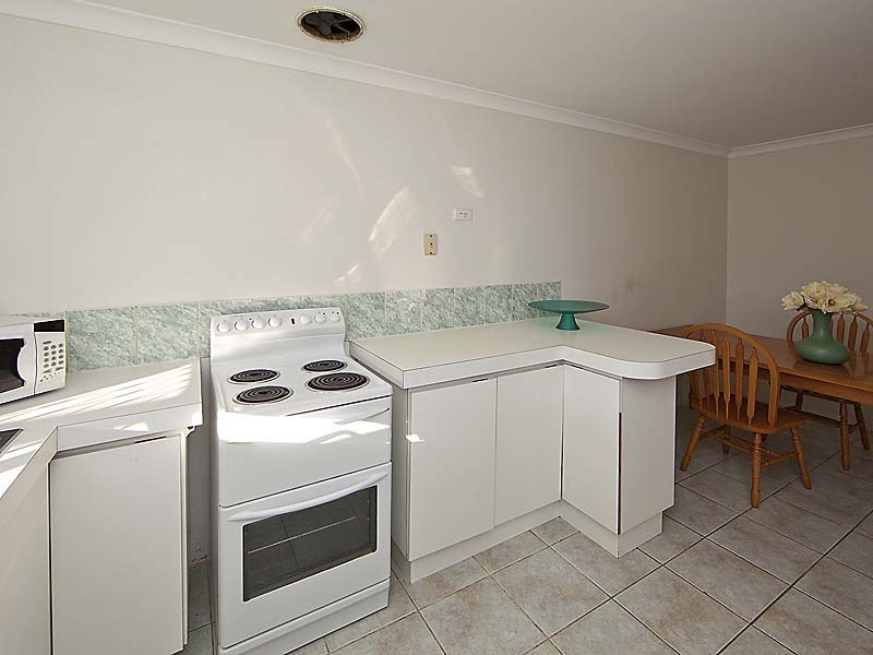 2/55 Durban Street, Belmont WA 6104