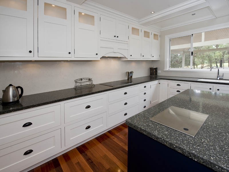 5 Country Club Avenue, Roleystone WA 6111