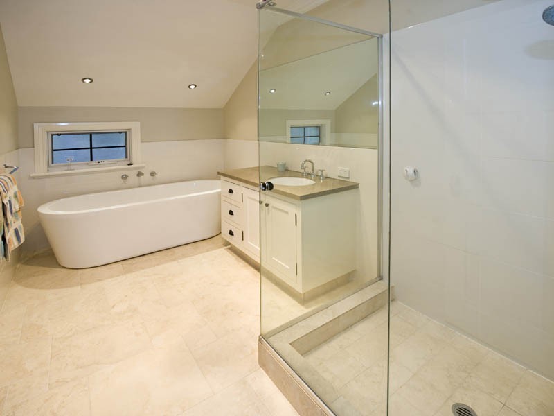 5 Country Club Avenue, Roleystone WA 6111