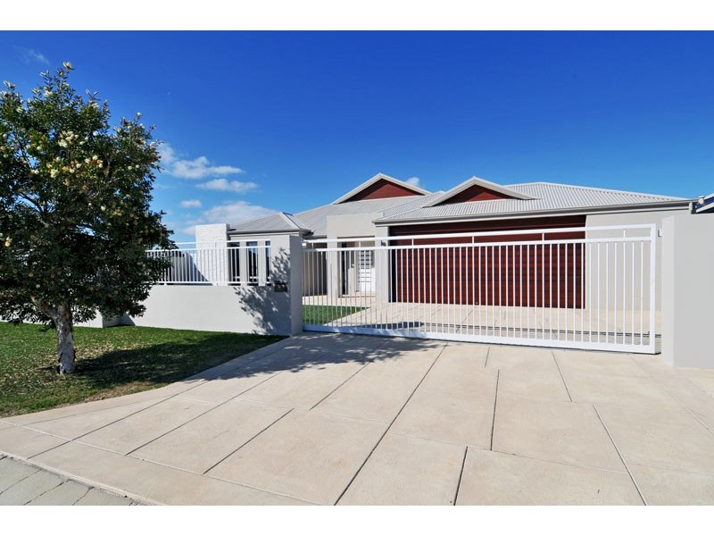37 Erins Isle, Dudley Park WA 6210