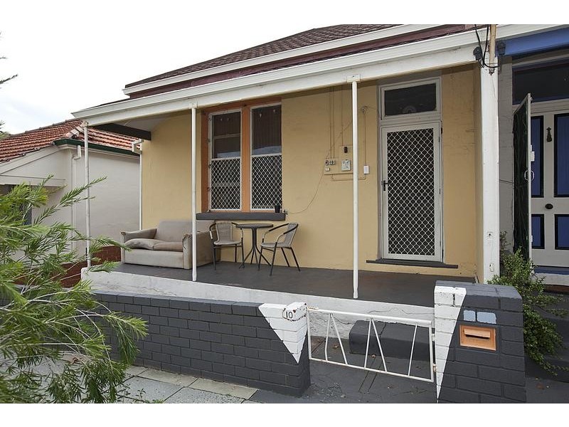 10 Little Howard Street, Fremantle WA 6160