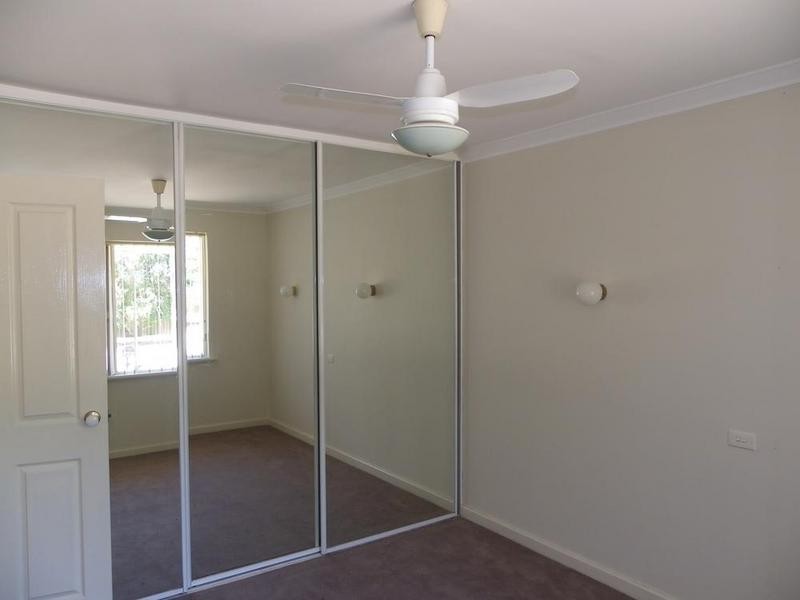 2 Copperwaite Road, Kardinya WA 6163