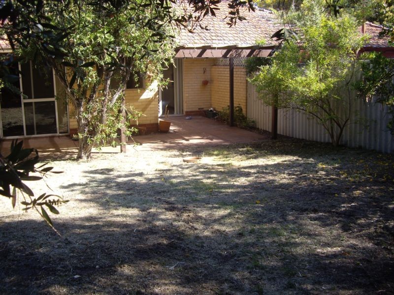 14B Troy Street, Applecross WA 6153