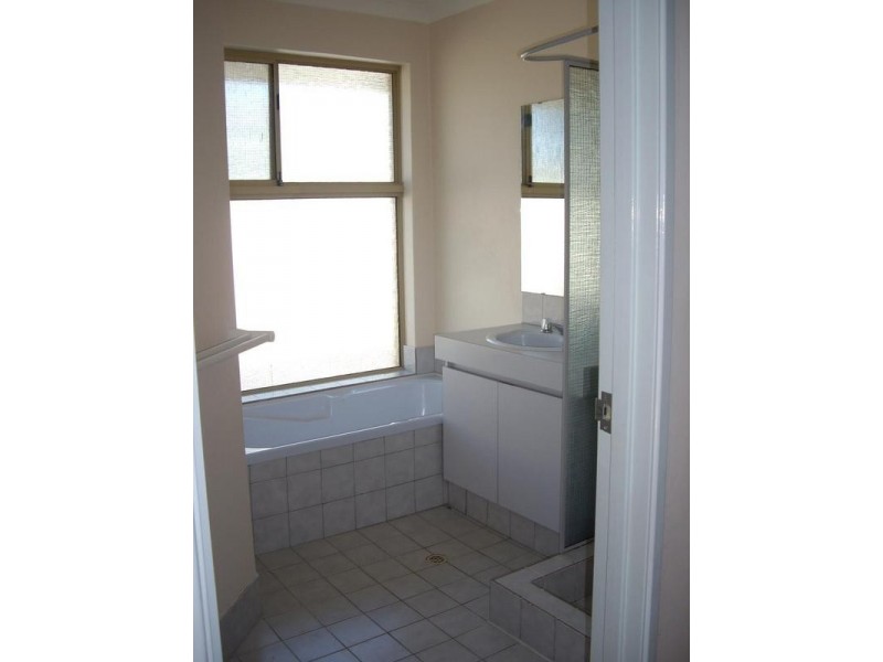 12 Alaric Court, Parkwood WA 6147