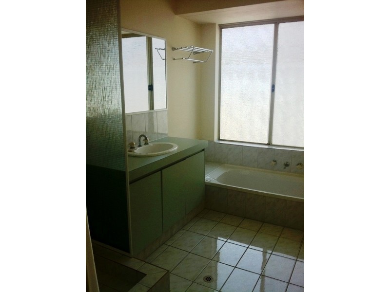 1/15 Athel Court, Leeming WA 6149