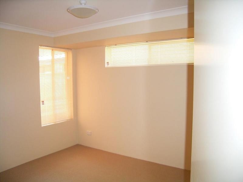 11 Kent Street, Wilson WA 6107