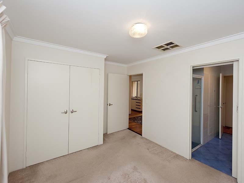 3/3 First Avenue, Applecross WA 6153