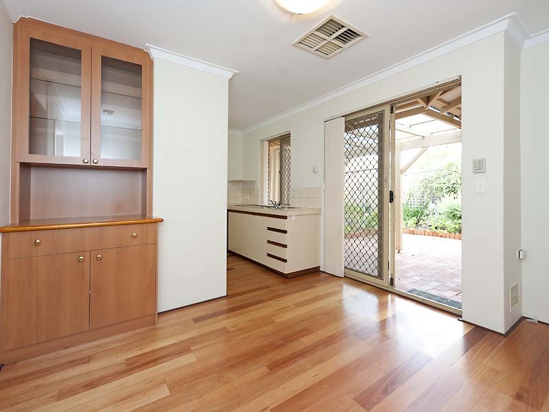 3/3 First Avenue, Applecross WA 6153