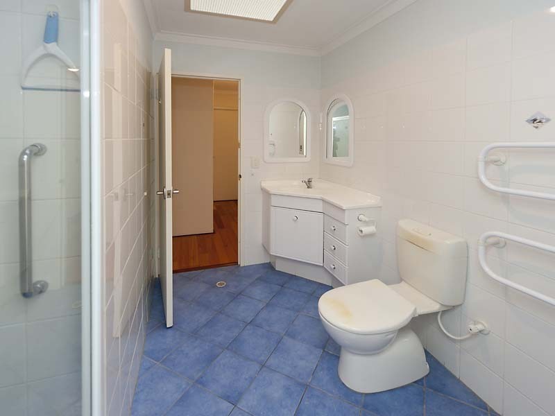 3/3 First Avenue, Applecross WA 6153