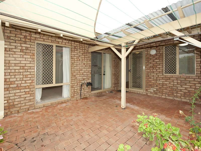 3/3 First Avenue, Applecross WA 6153