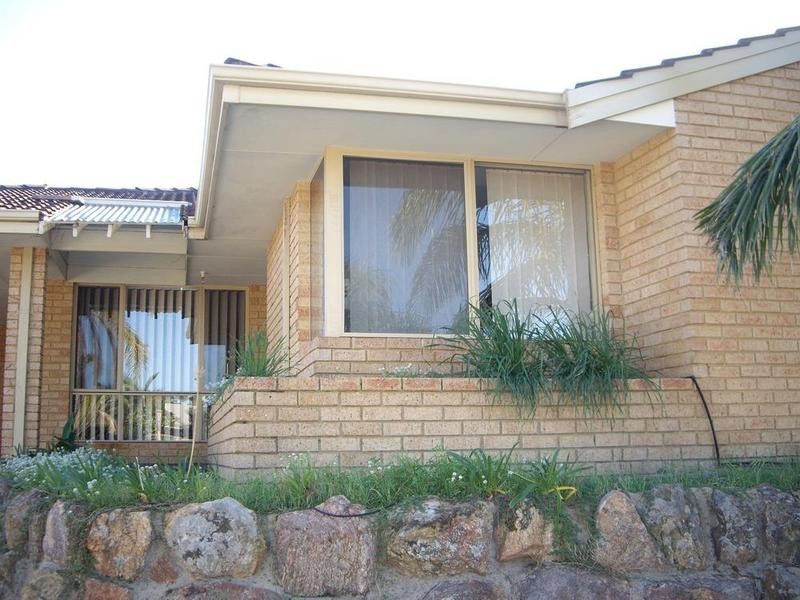 31 Crossland Way, Kardinya WA 6163