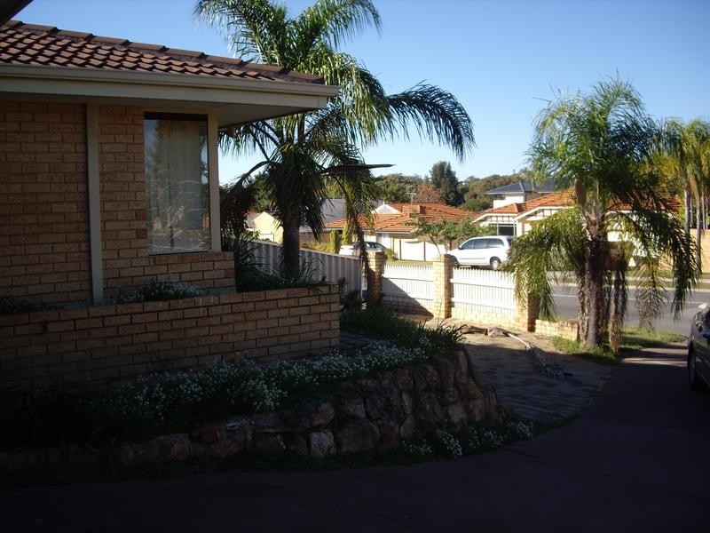 31 Crossland Way, Kardinya WA 6163