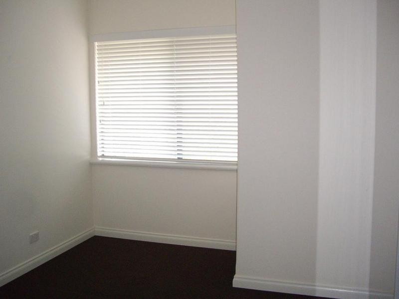 4/446 Canning Highway, Attadale WA 6156