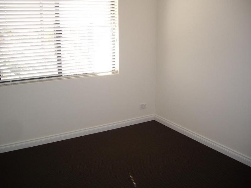 4/446 Canning Highway, Attadale WA 6156