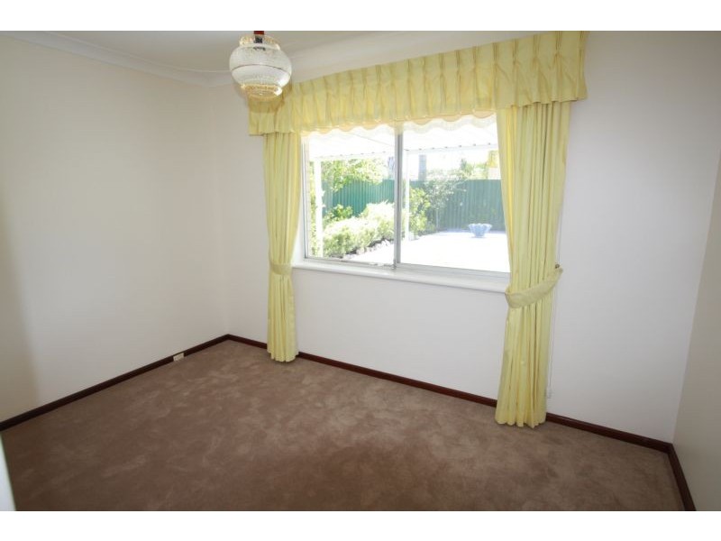 3 Boston Way, Booragoon WA 6154