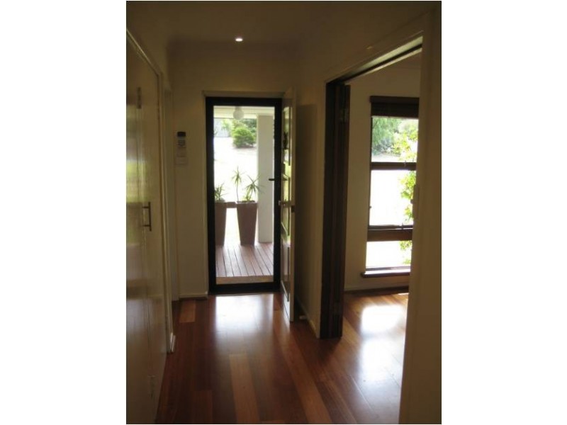 8 Ratcliffe Road, Booragoon WA 6154