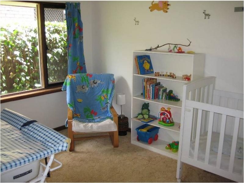 8 Ratcliffe Road, Booragoon WA 6154