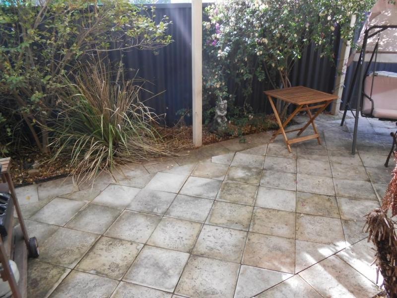 2/722 Canning Highway, Applecross WA 6153