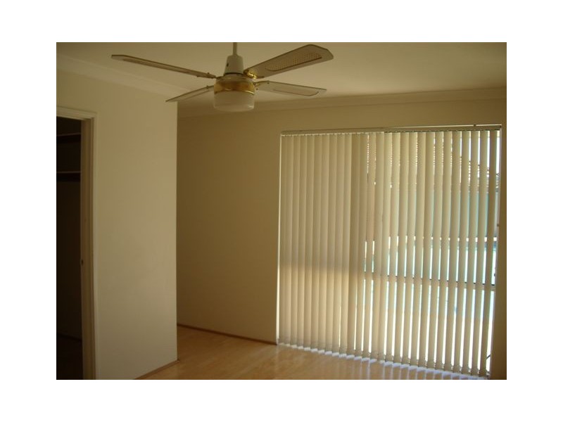 2/4 Cormack Street, Alfred Cove WA 6154