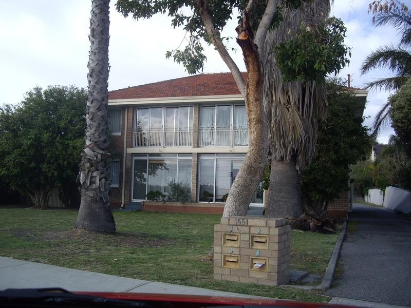 2/155 Melville Parade, Como WA 6152