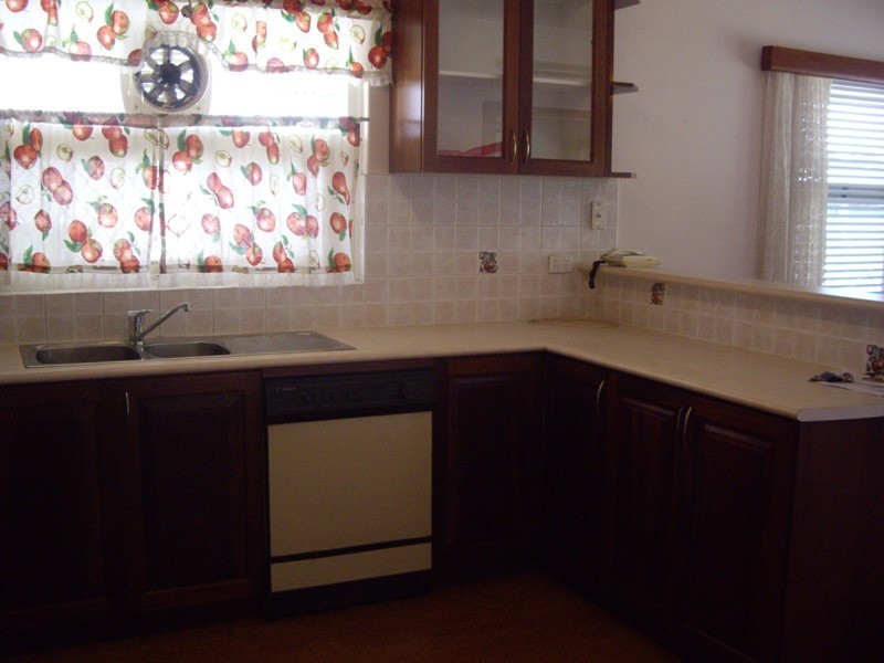 34 Canning Avenue, Mount Pleasant WA 6153