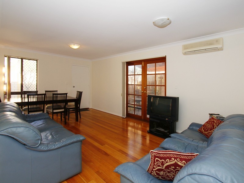 2/3 Strickland Street, South Perth WA 6151