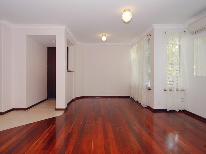 2/72 Macleod Road, Applecross WA 6153