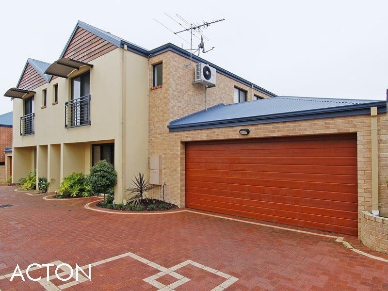 B/42 Foss Street, Bicton WA 6157