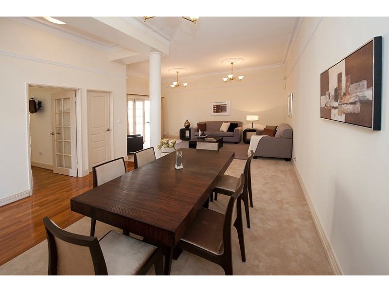 3/9 Tweeddale Road, Applecross WA 6153