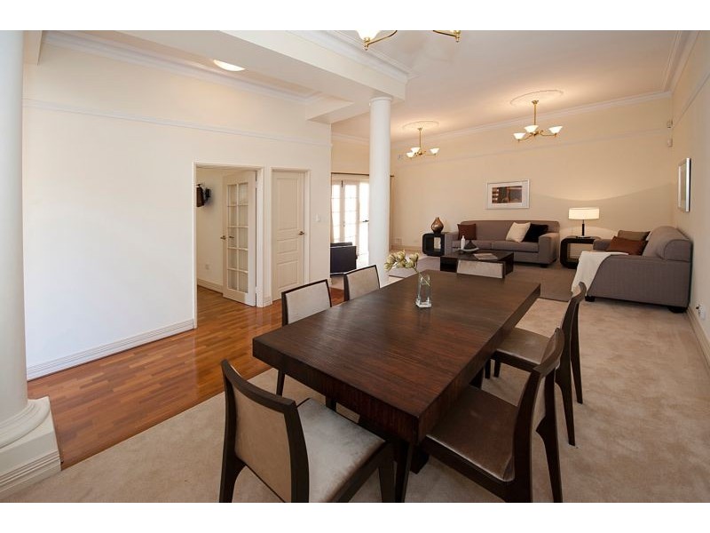 3/9 Tweeddale Road, Applecross WA 6153