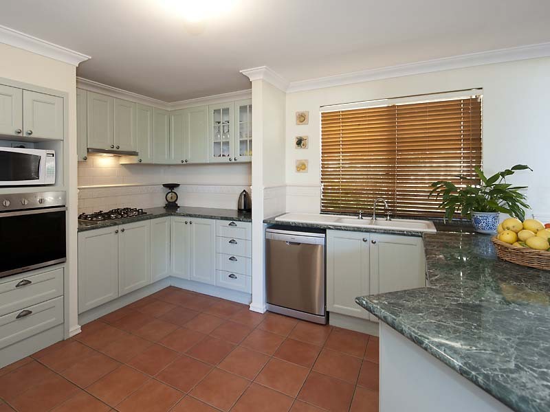 19 Portsea Gardens, Jandakot WA 6164