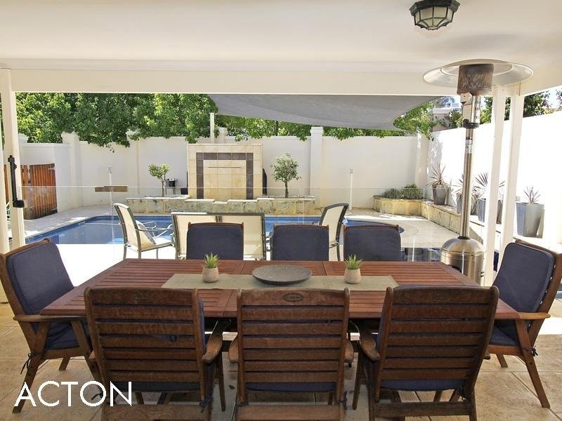 3A Dunvegan Road, Applecross WA 6153