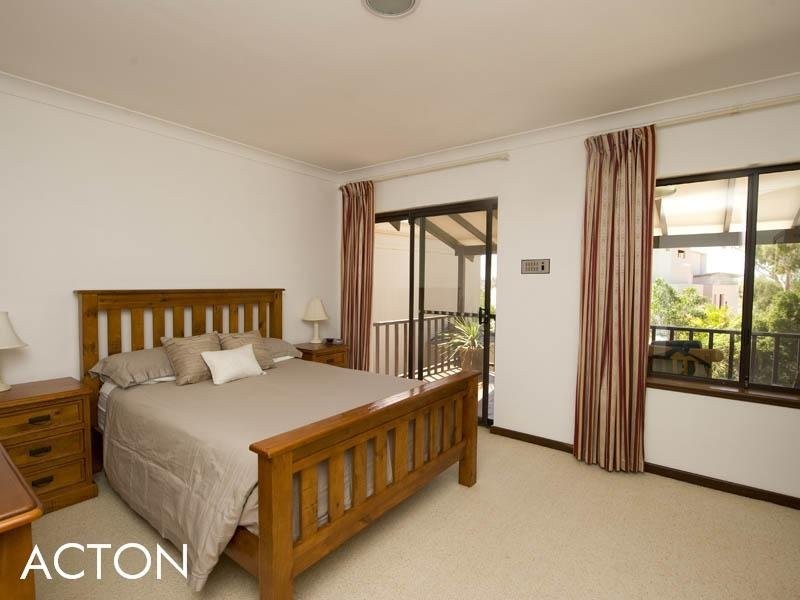 6A Strome Road, Applecross WA 6153