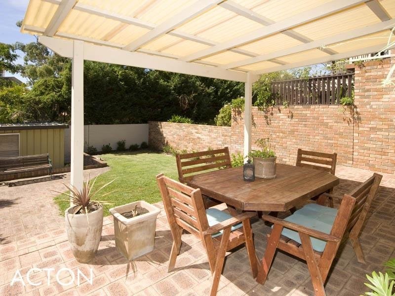 6A Strome Road, Applecross WA 6153