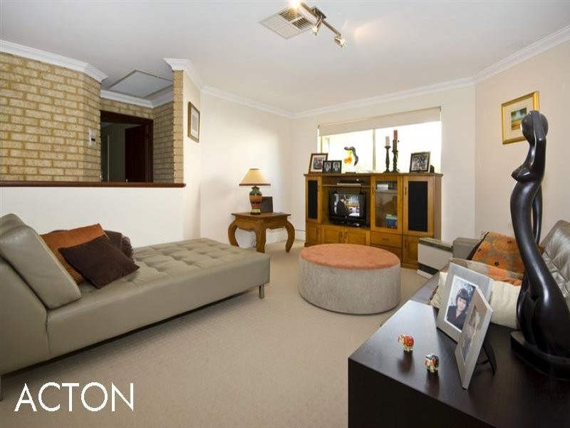 19 Ventnor Avenue, Mount Pleasant WA 6153