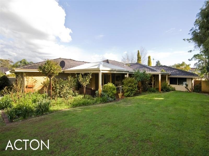 19 Ventnor Avenue, Mount Pleasant WA 6153