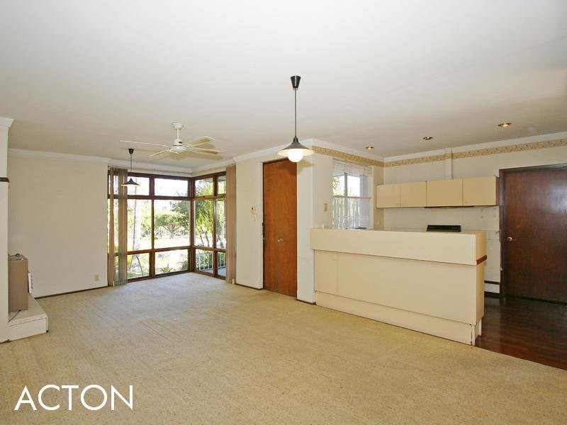 38B Glencoe Road, Ardross WA 6153