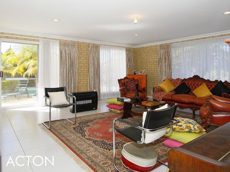 22 Bunning Street, Bentley WA 6102