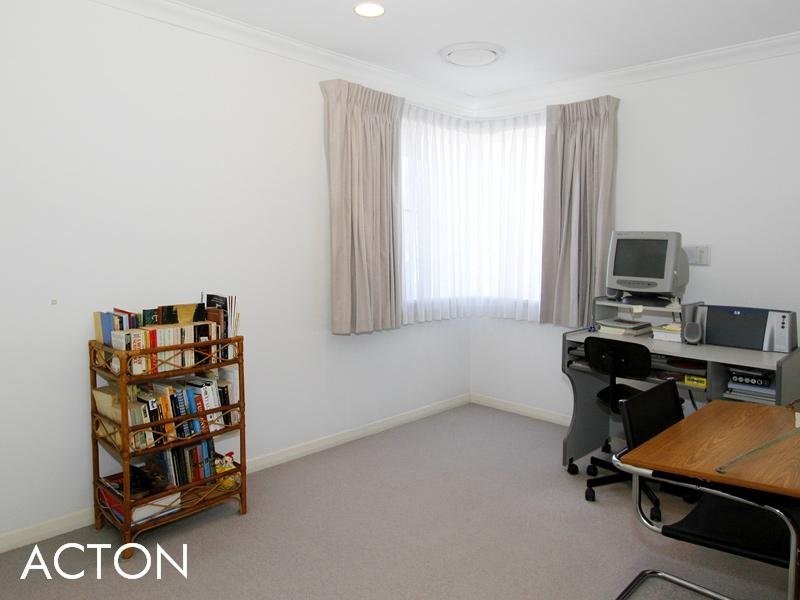 22 Bunning Street, Bentley WA 6102